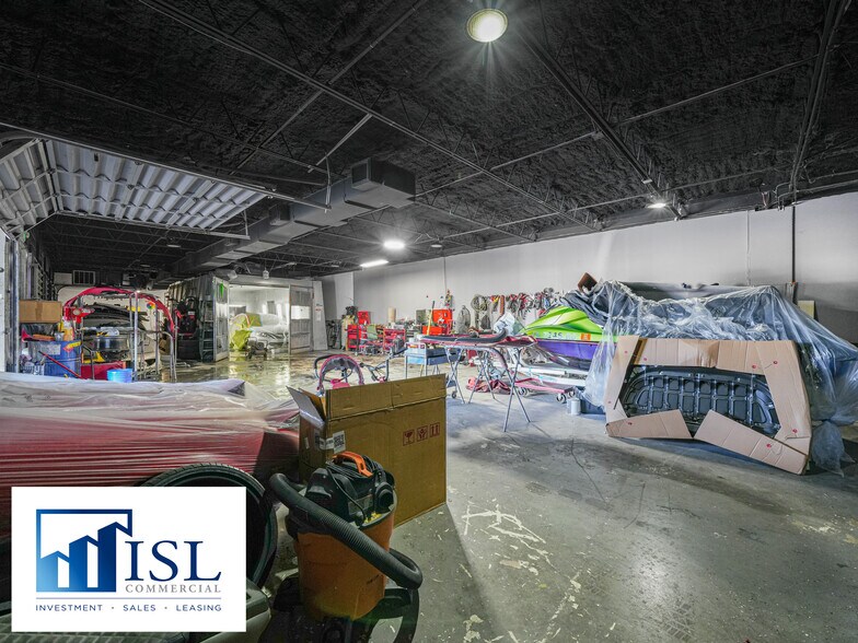 More Photos Of 140 W Carroll St, Kissimmee Auto Dealership For Lease