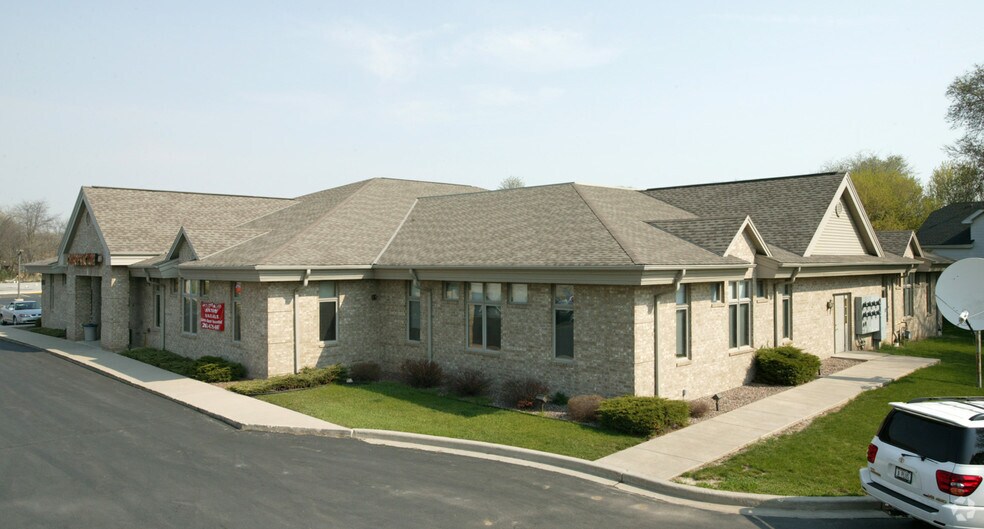 More Photos Of W188S7830 Racine Ave, Muskego Medical For Lease