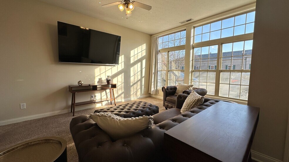 More Photos Of 342 S Washington St, Bloomington Apartments For Sale