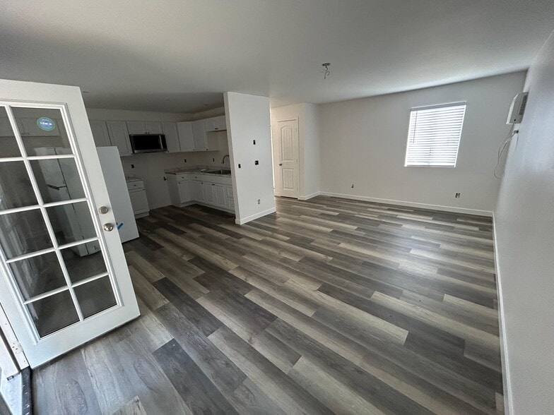 More Photos Of 565 N Beech St, Escondido Apartments For Sale