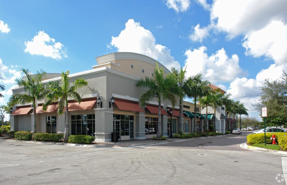 More Photos Of 4501-4587 Weston Rd, Weston Unknown For Lease