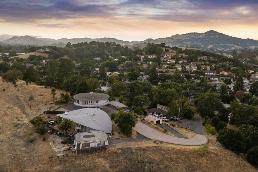 More Photos Of 4 Harkle Rd, Novato Manufactured Housing Mobile Home Park For Sale