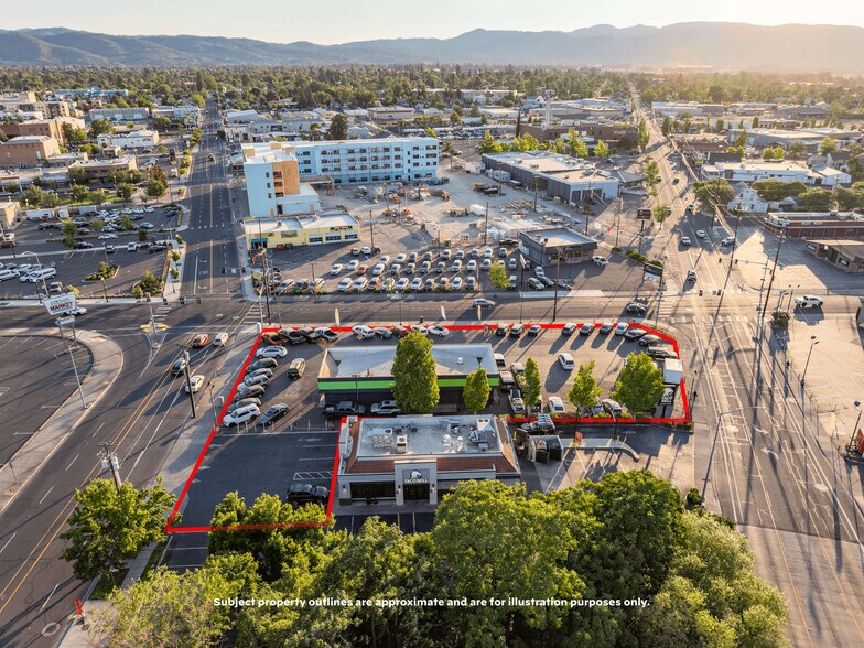 More Photos Of 348 N Riverside Ave, Medford Auto Repair For Lease