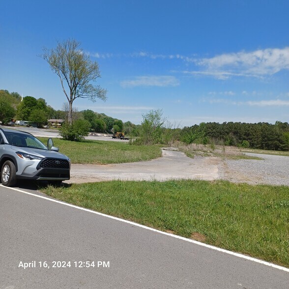 More Photos Of 51-87 Newsome Gap rd, Rising Fawn Land For Lease