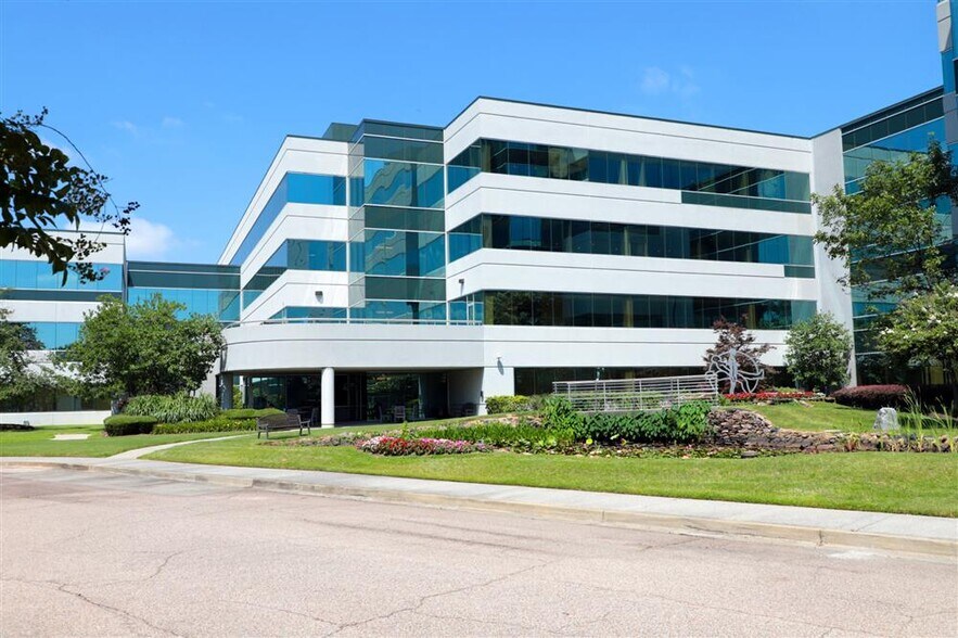 More Photos Of , Memphis Office For Sale