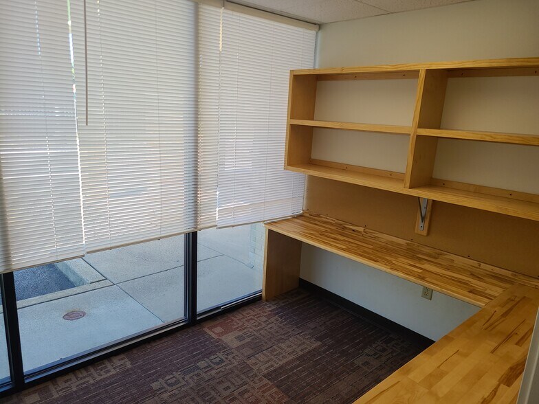More Photos Of 120 Prospect St, Reading Office For Lease