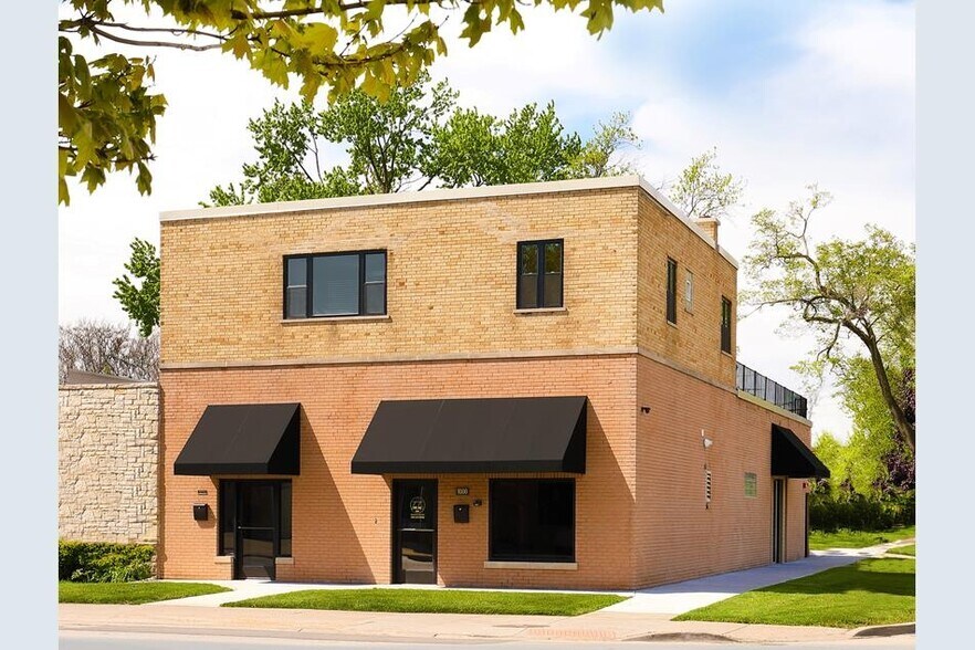 More Photos Of 9300 W Ogden Ave, Brookfield Office For Sale