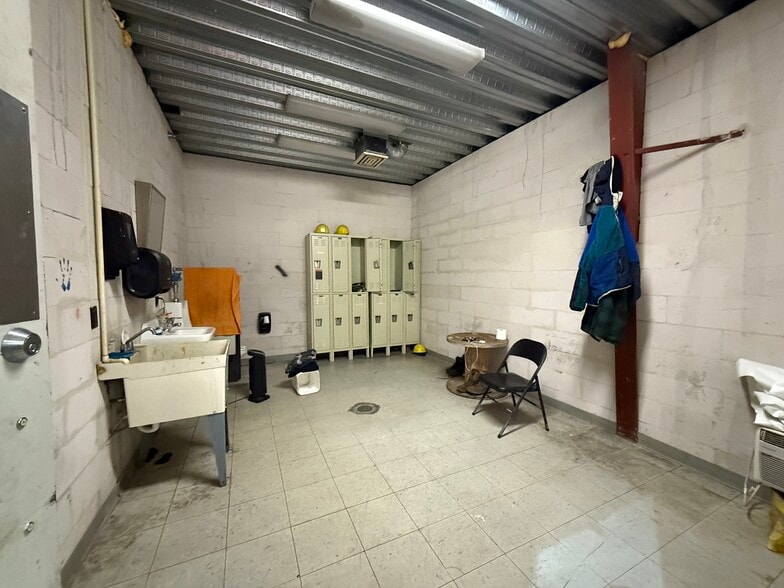 More Photos Of 1400 N Mill Rd, Vineland Warehouse For Sale