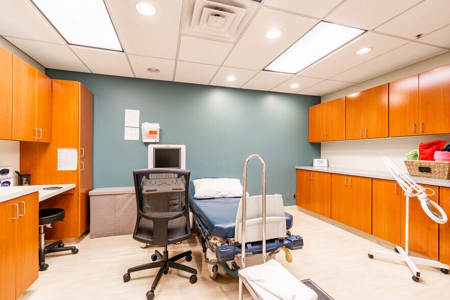 More Photos Of 1055 N 300 W, Provo Medical For Sale