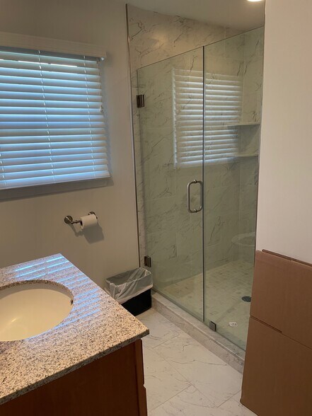 More Photos Of 615 Main St, Toms River Office For Sale