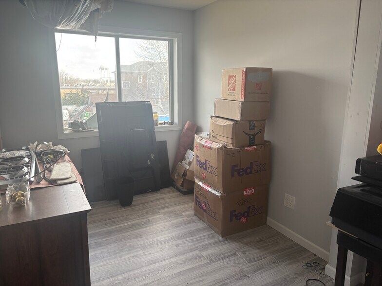 More Photos Of 521 Oak St, Copiague Carwash For Lease