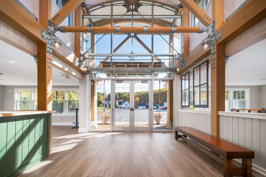 More Photos Of 57-59 State Rd, Kittery Medical For Sale