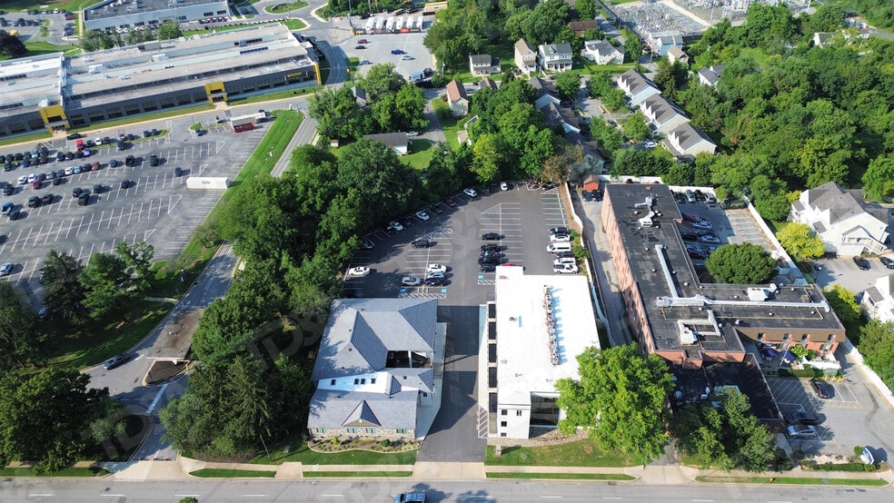 More Photos Of 515 E Joppa Rd, Towson Unknown For Lease