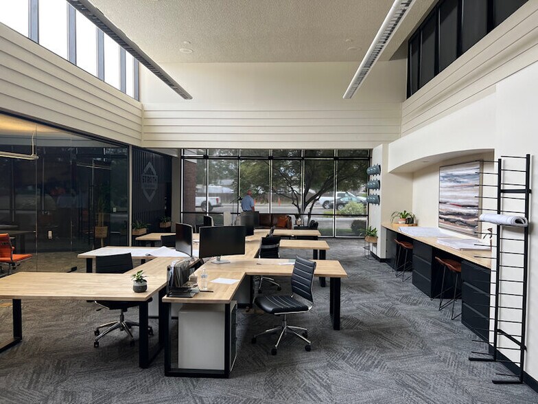More Photos Of 6850 W Fairview Ave, Boise Office For Sale