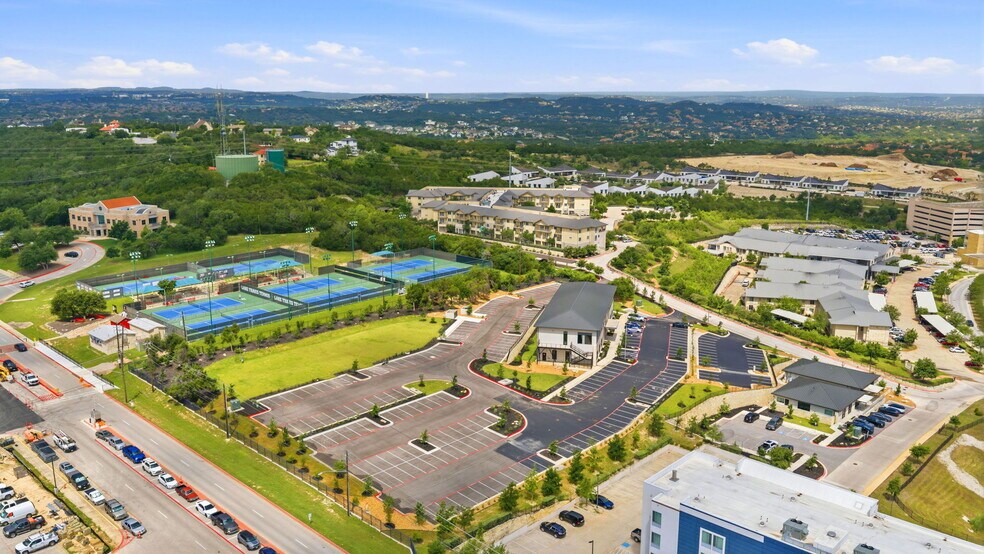 More Photos Of 312 Medical Parkway Pkwy, Lakeway Medical For Sale