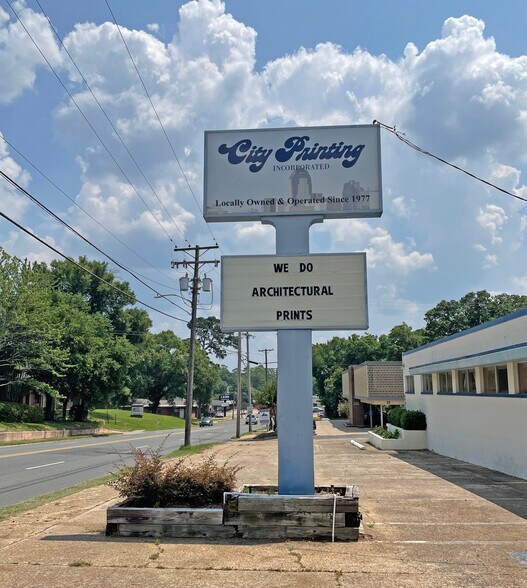 More Photos Of 2204 Line Ave, Shreveport Office For Sale