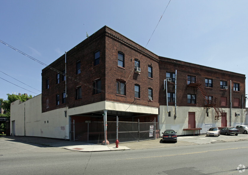 312 River St, Paterson, NJ 07524 - Industrial For Lease Cityfeet.com