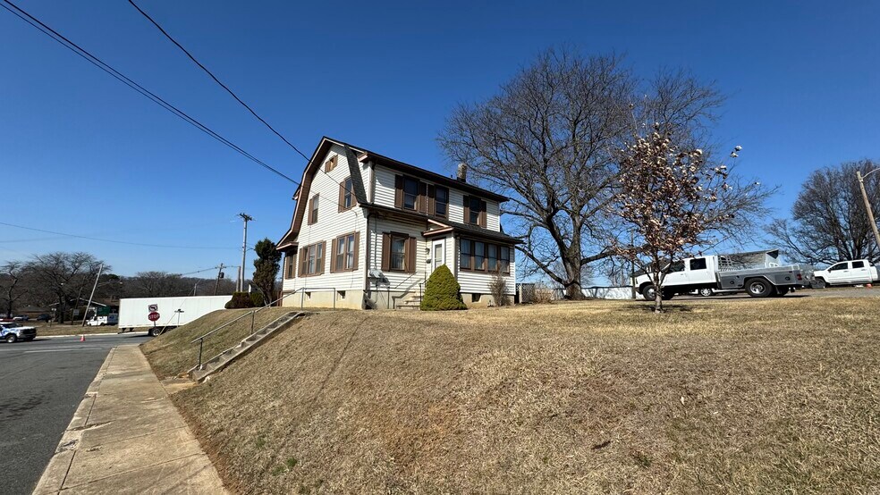 More Photos Of 522 Memorial Pky, Phillipsburg Office Residential For Sale