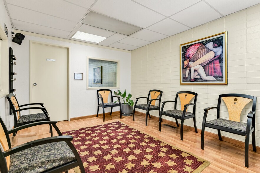 More Photos Of 7930 MacArthur Blvd, Oakland Medical For Sale