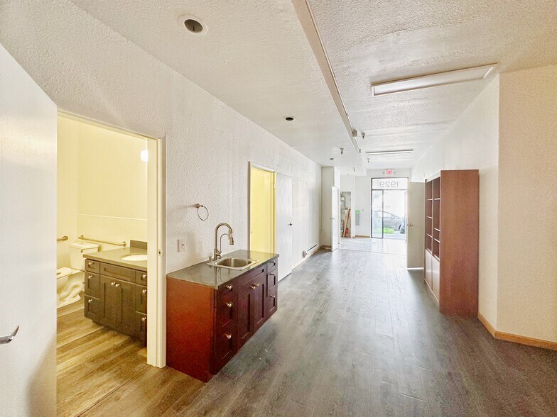 More Photos Of 1927-1929 Taraval St, San Francisco Apartments For Sale