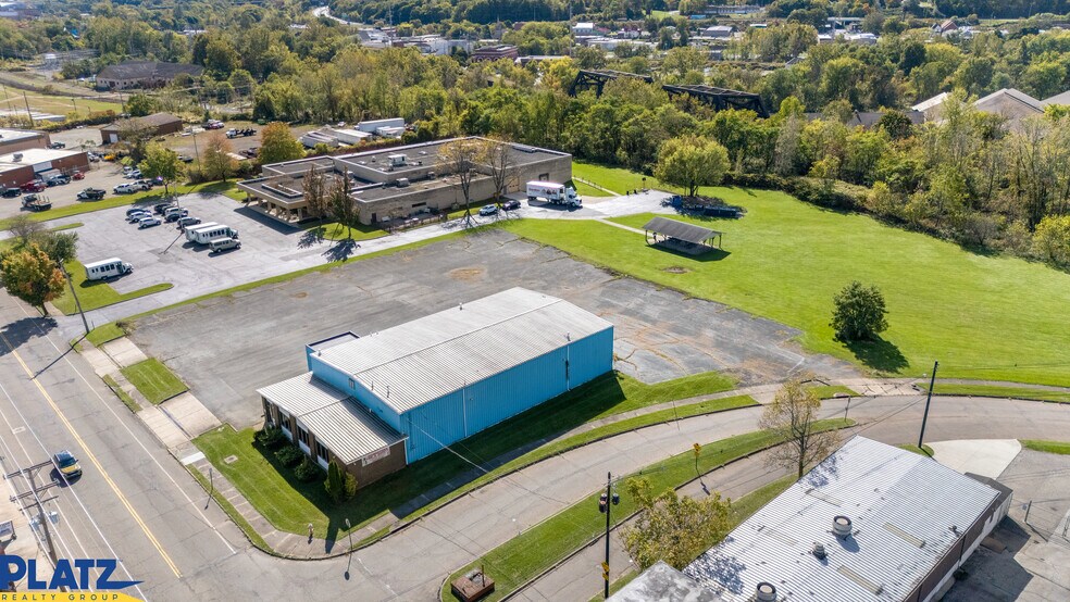 947 W Rayen Ave, Youngstown, OH 44502 Warehouse For Sale