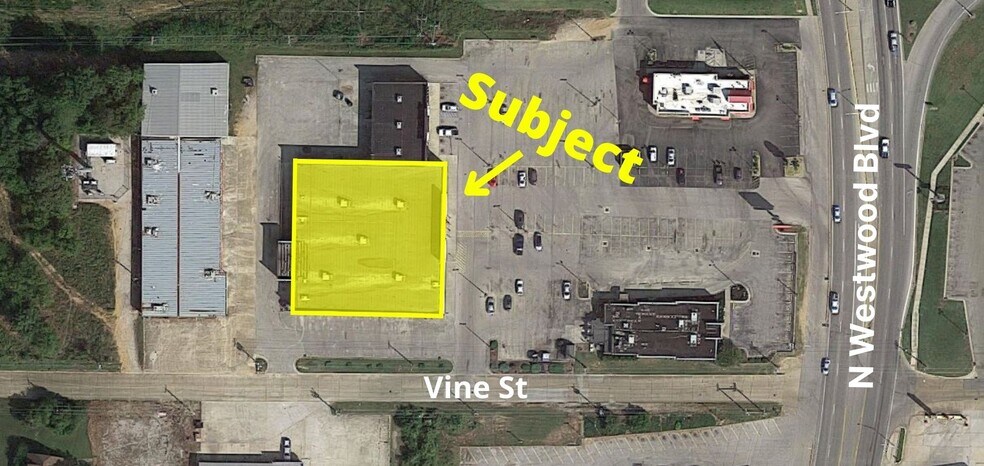 More Photos Of 1401 Vine St, Poplar Bluff Storefront For Sale