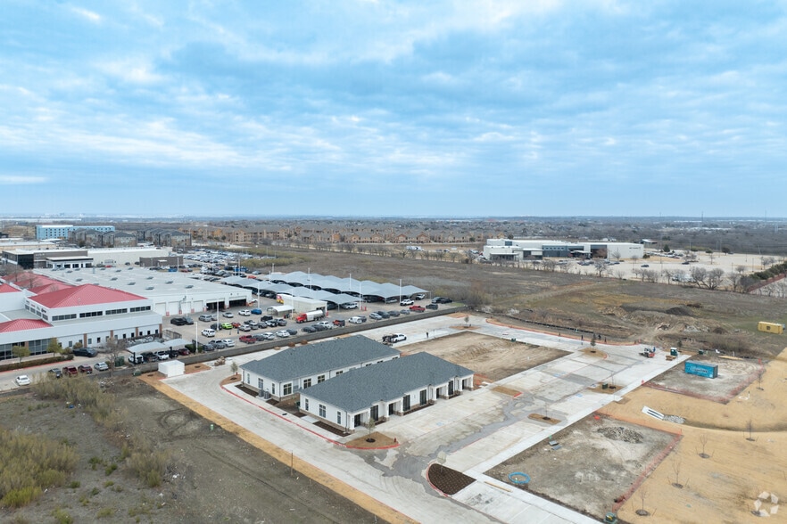 More Photos Of 3117 Bailey Dr, Fort Worth Medical For Sale