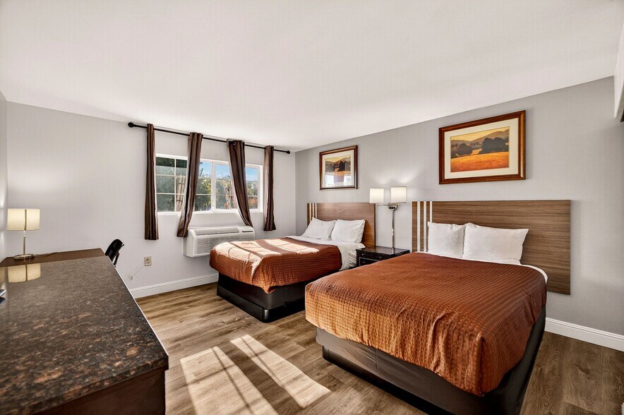 More Photos Of 725 Broadway St, Chico Hotel For Sale