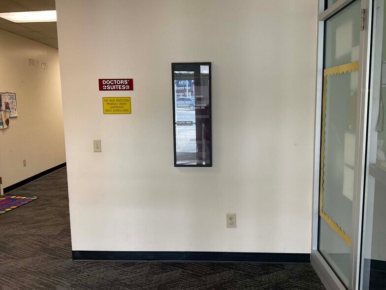 More Photos Of 102 N Abington Rd, Clarks Green Medical For Sale