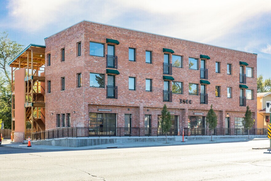 More Photos Of 3800 S Broadway, Englewood Apartments For Lease