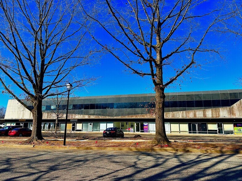 More Photos Of 2301 Dorsey Rd, Glen Burnie Office Residential For Lease