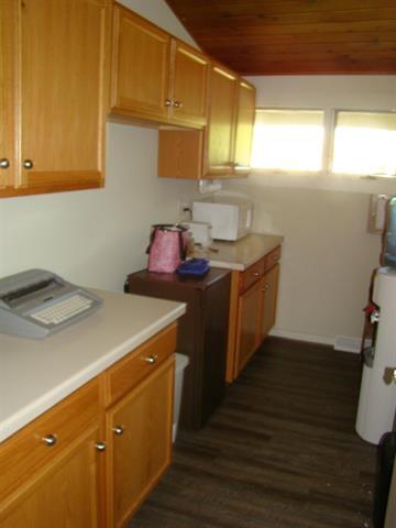 More Photos Of 718 Park Ave, Beaver Dam Office For Sale