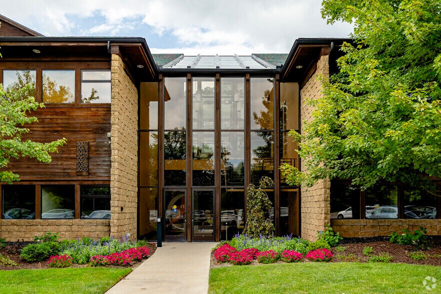 More Photos Of 3027-3061 Miller Rd, Ann Arbor Coworking Space