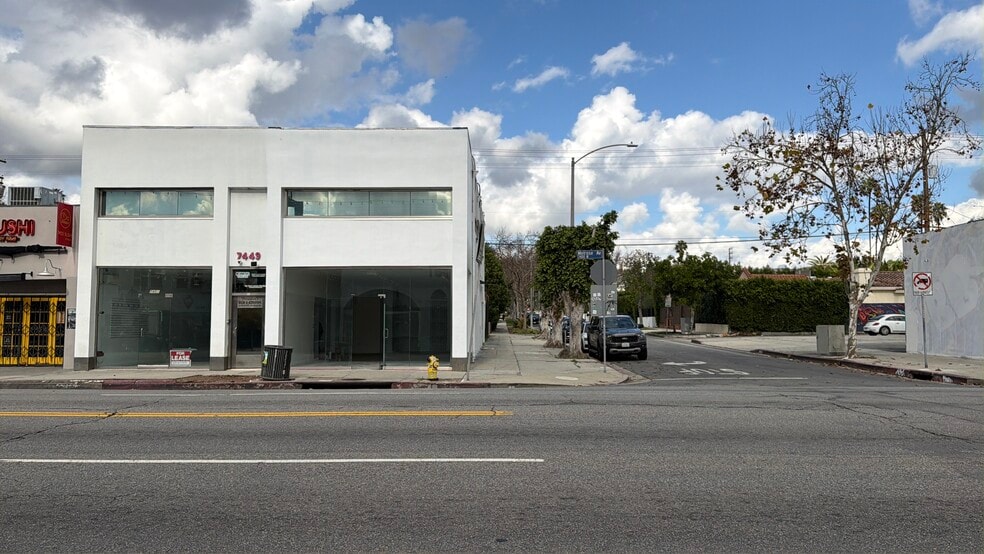 More Photos Of 7449-7451 Melrose Ave, Los Angeles Loft Creative Space For Lease