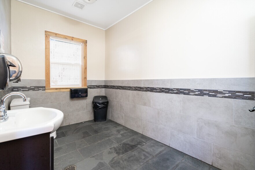 More Photos Of 103 IL-53, Braceville Restaurant For Sale