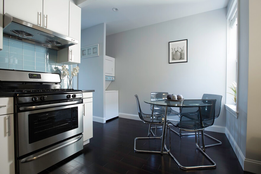 More Photos Of 1719 Woodbine St, Ridgewood Apartments For Sale
