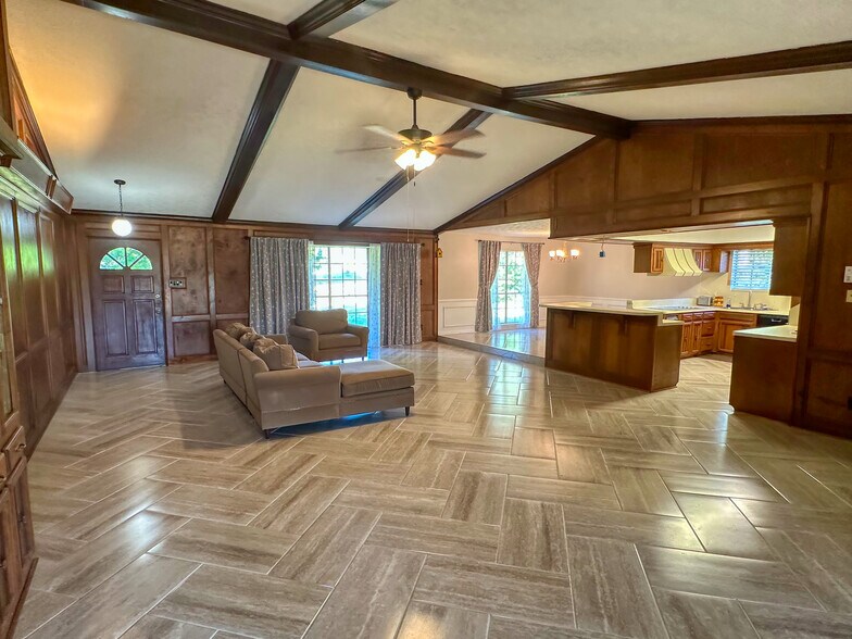 More Photos Of 13767 FM 2432 Rd, Willis Land For Sale