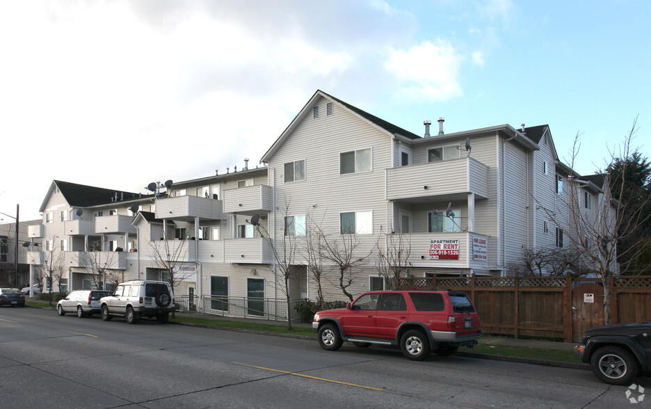 Primary Photo Of 5333 15th Ave S, Seattle Storefront Retail Residential For Lease