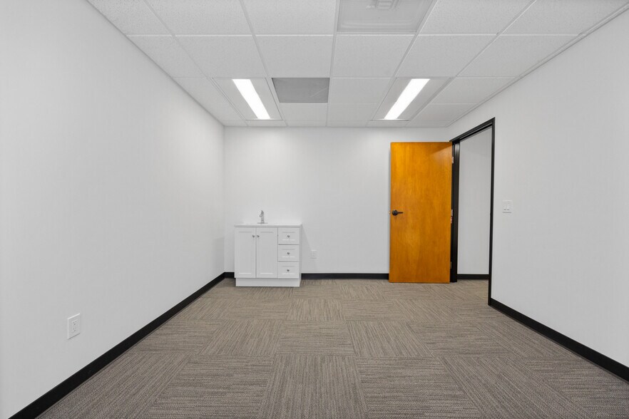 More Photos Of 23591 El Toro Rd, Lake Forest Unknown For Lease