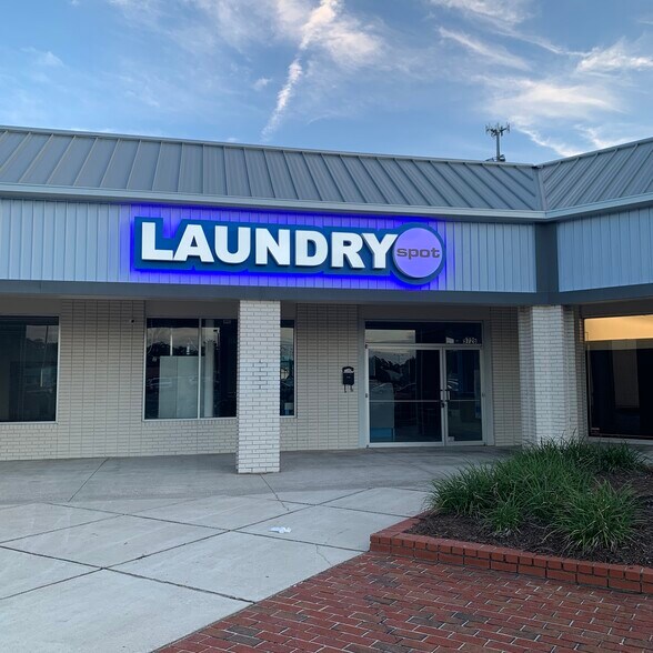 More Photos Of 9700 San Jose Blvd, Jacksonville Unknown For Lease