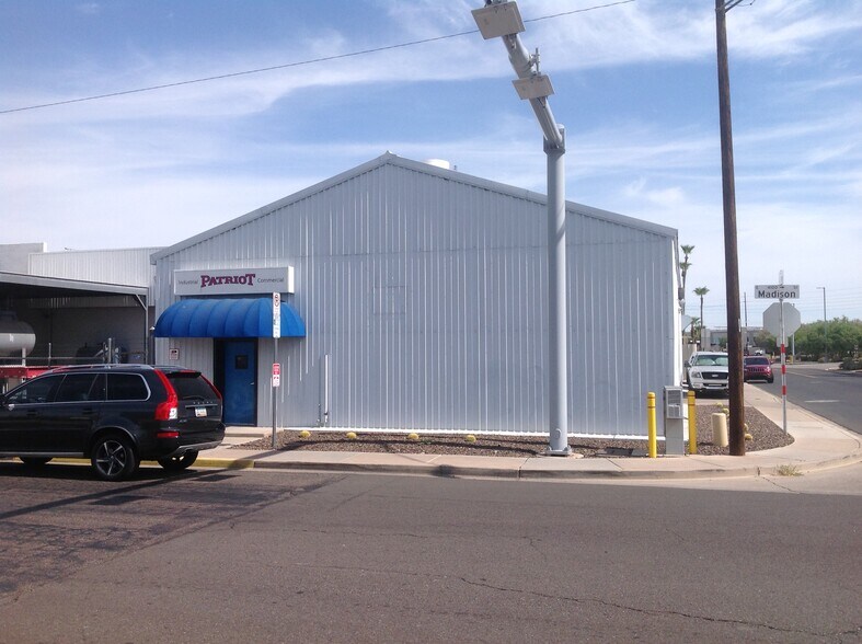 More Photos Of 4120 E Madison St, Phoenix Warehouse For Lease