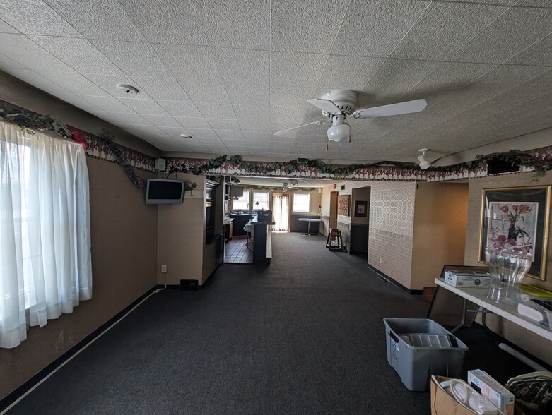 More Photos Of 1952 Kensington Ave, Buffalo Restaurant For Lease