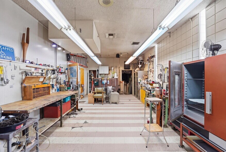 More Photos Of 2268 Long Beach Blvd, Long Beach Medical For Sale