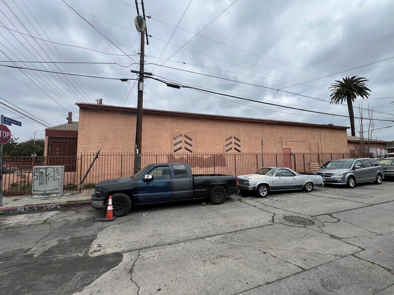 More Photos Of 10982 Wilmington Ave, Los Angeles Religious Facility For Sale