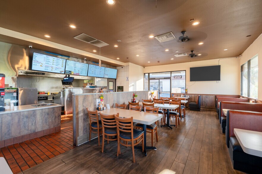 More Photos Of 201 W Foothill Blvd, Rialto Fast Food For Sale