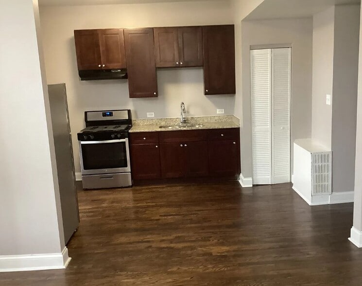 More Photos Of 5610 S Michigan Ave, Chicago Apartments For Sale