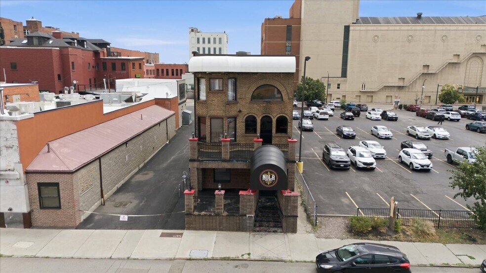 Primary Photo Of 297 Franklin St, Buffalo Restaurant For Lease