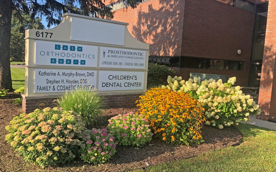 More Photos Of 6177 Orchard Lake Rd, West Bloomfield Medical For Lease