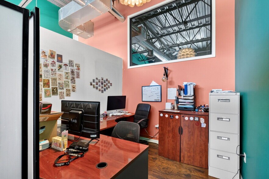More Photos Of 5257-5265 NE Martin Luther King Blvd, Portland Office For Sale