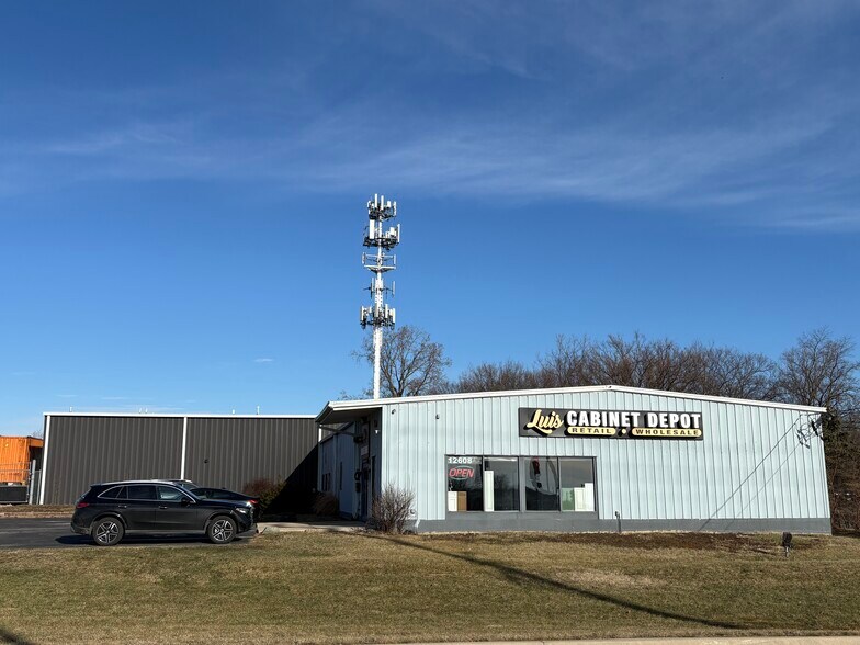 Primary Photo Of 12608 W 159th St, Homer Glen Freestanding For Sale